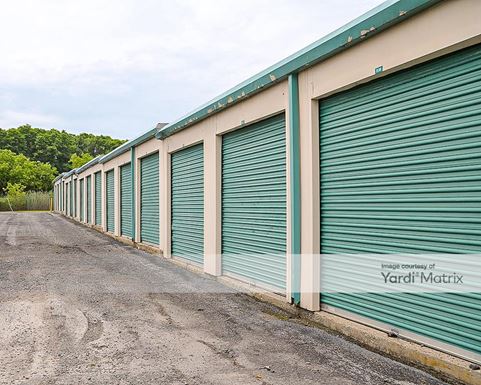 Source URL: https://cdnsc.rentcafe.com/dmslivecafe/3/1820956/1820956-1-6.jpg?width=-1&height=385&quality=80