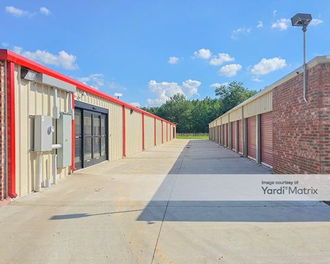 Source URL: https://cdnsc.rentcafe.com/dmslivecafe/3/1820964/1820964-1-4.jpg?width=-1&height=385&quality=80