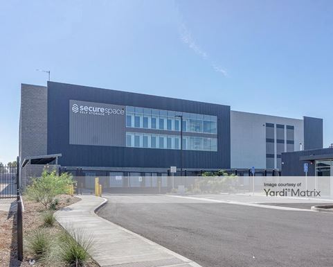 Source URL: https://cdnsc.rentcafe.com/dmslivecafe/3/1820965/1820965-1-4.jpg?width=-1&height=385&quality=80