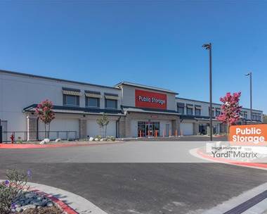 Storage Units for Rent available at 1330 Cypress Street, Covina, CA 91724