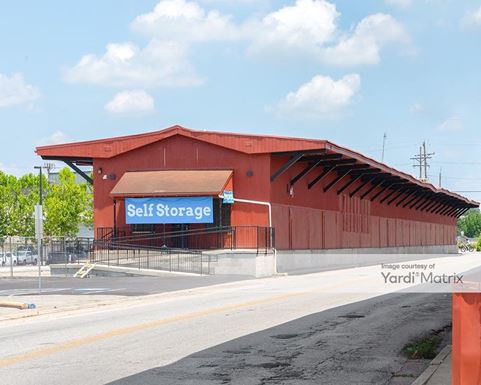 Source URL: https://cdnsc.rentcafe.com/dmslivecafe/3/1820983/1820983-1-2.jpg?width=-1&height=385&quality=80