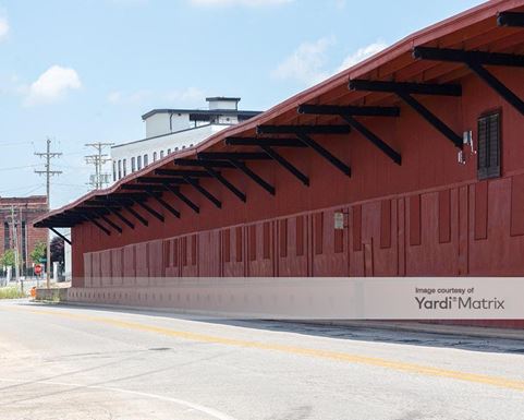 Source URL: https://cdnsc.rentcafe.com/dmslivecafe/3/1820983/1820983-1-3.jpg?width=-1&height=385&quality=80