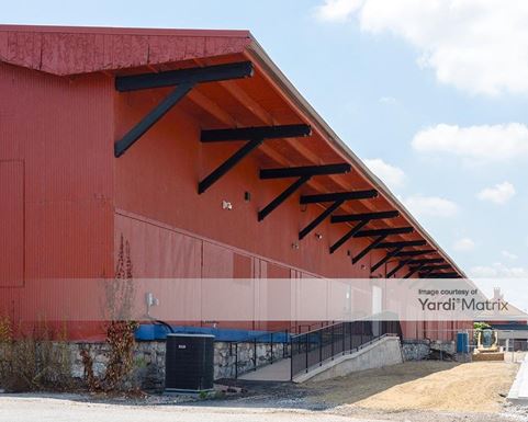 Source URL: https://cdnsc.rentcafe.com/dmslivecafe/3/1820983/1820983-1-4.jpg?width=-1&height=385&quality=80