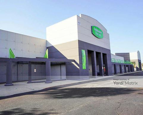 Source URL: https://cdnsc.rentcafe.com/dmslivecafe/3/1820984/1820984-1-3.jpg?width=-1&height=385&quality=80