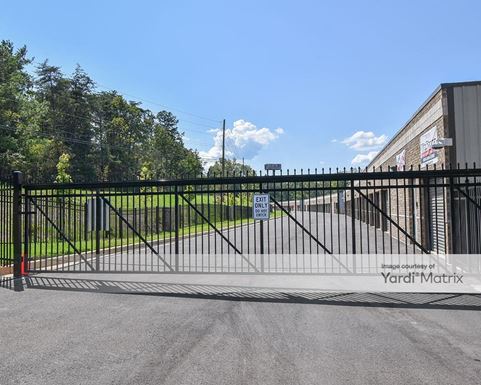 Source URL: https://cdnsc.rentcafe.com/dmslivecafe/3/1820988/1820988-1-5.jpg?width=-1&height=385&quality=80