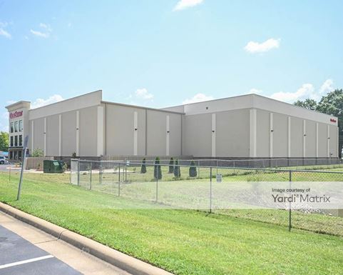 Source URL: https://cdnsc.rentcafe.com/dmslivecafe/3/1820990/1820990-1-4.jpg?width=-1&height=385&quality=80