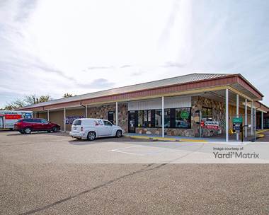 Storage Units for Rent available at 5186 Fenton Road, Flint, MI 48507