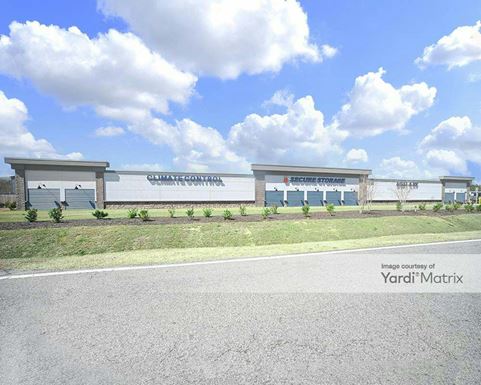 Source URL: https://cdnsc.rentcafe.com/dmslivecafe/3/1821037/1821037-1-5.jpg?width=-1&height=385&quality=80