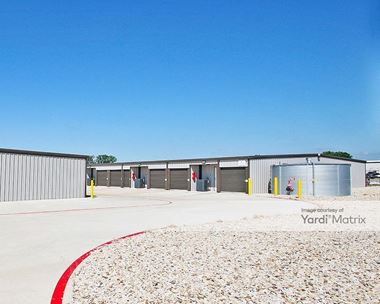 Storage Units for Rent available at 3948 South Hwy 287, Waxahachie, TX 75165