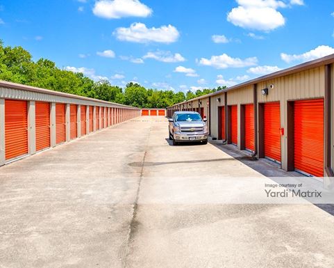 Source URL: https://cdnsc.rentcafe.com/dmslivecafe/3/1837949/1837949-1-4.jpg?width=-1&height=385&quality=80