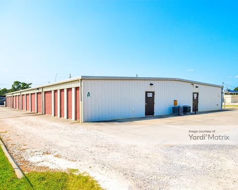 Source URL: https://cdnsc.rentcafe.com/dmslivecafe/3/1837952/1837952-1-4.jpg?width=-1&height=385&quality=80