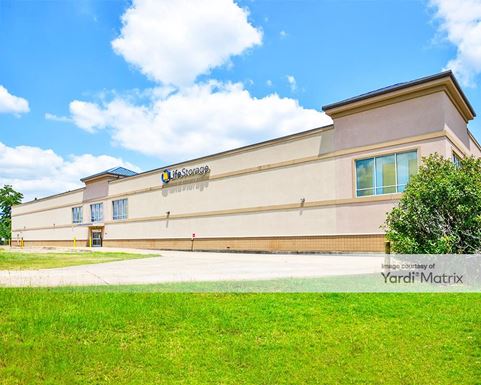 Source URL: https://cdnsc.rentcafe.com/dmslivecafe/3/1837953/1837953-1-3.jpg?width=-1&height=385&quality=80