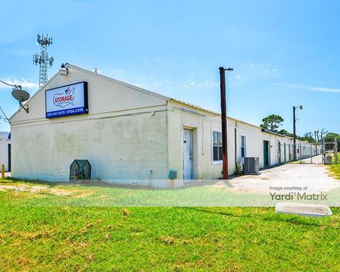 Source URL: https://cdnsc.rentcafe.com/dmslivecafe/3/1837961/1837961-1-2.jpg?width=-1&height=385&quality=80