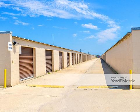 Source URL: https://cdnsc.rentcafe.com/dmslivecafe/3/1837962/1837962-1-3.jpg?width=-1&height=385&quality=80