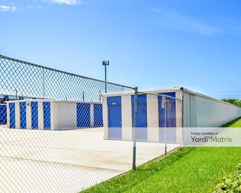 Source URL: https://cdnsc.rentcafe.com/dmslivecafe/3/1837963/1837963-1-5.jpg?width=-1&height=385&quality=80