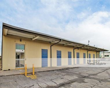 Storage Units for Rent available at 1501 North 7th Street, Beaumont, TX 77703