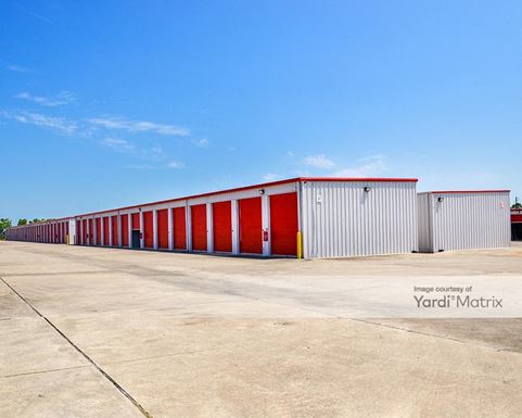 Source URL: https://cdnsc.rentcafe.com/dmslivecafe/3/1837973/1837973-1-5.jpg?width=-1&height=385&quality=80