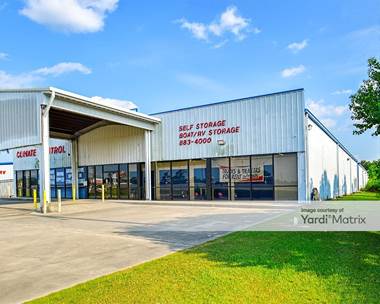 Storage Units for Rent available at 2525 IH 10 East, Orange, TX 77630