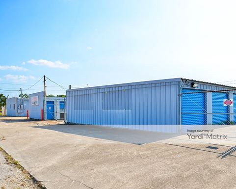 Source URL: https://cdnsc.rentcafe.com/dmslivecafe/3/1837979/1837979-1-6.jpg?width=-1&height=385&quality=80