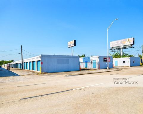 Source URL: https://cdnsc.rentcafe.com/dmslivecafe/3/1837982/1837982-1-3.jpg?width=-1&height=385&quality=80