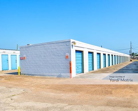 Source URL: https://cdnsc.rentcafe.com/dmslivecafe/3/1837982/1837982-1-4.jpg?width=-1&height=385&quality=80