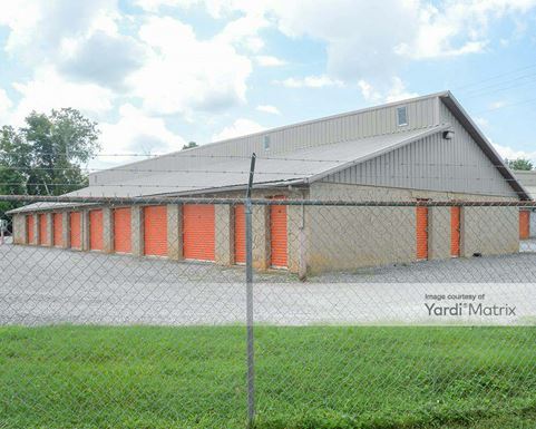 Source URL: https://cdnsc.rentcafe.com/dmslivecafe/3/1837991/1837991-1-4.jpg?width=-1&height=385&quality=80