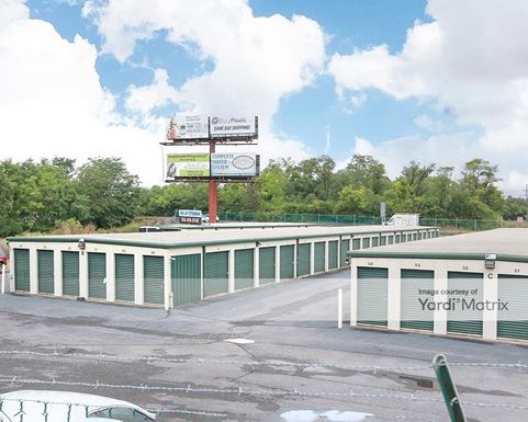 Source URL: https://cdnsc.rentcafe.com/dmslivecafe/3/1837996/1837996-1-2.jpg?width=-1&height=385&quality=80