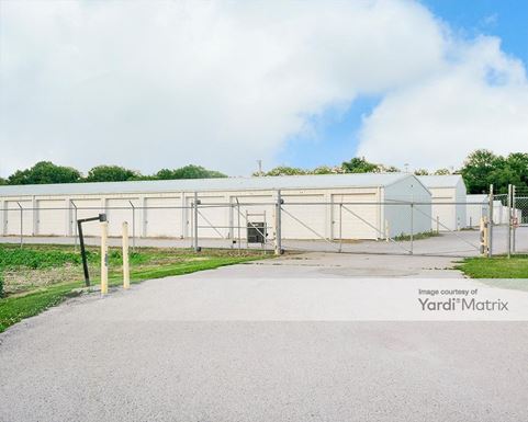 Source URL: https://cdnsc.rentcafe.com/dmslivecafe/3/1838006/1838006-1-3.jpg?width=-1&height=385&quality=80