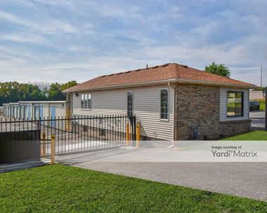 Image for StorageMart - 575 East 53rd Street, Davenport, IA