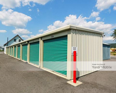 Source URL: https://cdnsc.rentcafe.com/dmslivecafe/3/1838042/1838042-1-4.jpg?width=-1&height=385&quality=80