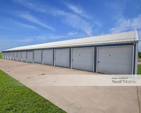 Source URL: https://cdnsc.rentcafe.com/dmslivecafe/3/1838050/1838050-1-5.jpg?width=-1&height=385&quality=80