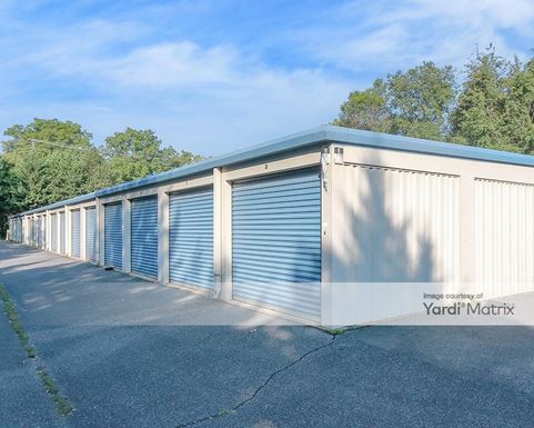 Source URL: https://cdnsc.rentcafe.com/dmslivecafe/3/1838053/1838053-1-3.jpg?width=-1&height=385&quality=80