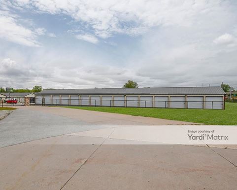 Source URL: https://cdnsc.rentcafe.com/dmslivecafe/3/1838067/1838067-1-2.jpg?width=-1&height=385&quality=80