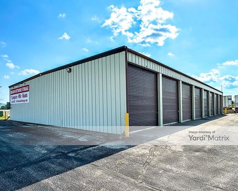 Source URL: https://cdnsc.rentcafe.com/dmslivecafe/3/1838093/1838093-1-2.jpg?width=-1&height=385&quality=80