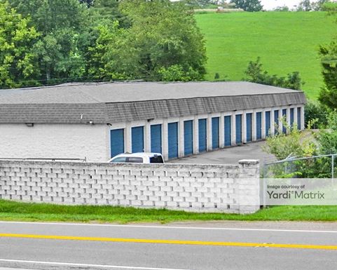 Source URL: https://cdnsc.rentcafe.com/dmslivecafe/3/1838097/1838097-1-3.jpg?width=-1&height=385&quality=80