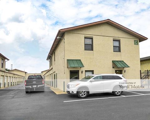 Source URL: https://cdnsc.rentcafe.com/dmslivecafe/3/1838112/1838112-1-3.jpg?width=-1&height=385&quality=80