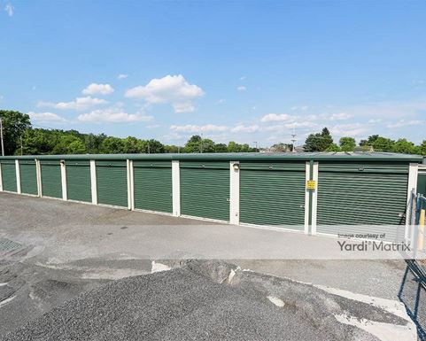 Source URL: https://cdnsc.rentcafe.com/dmslivecafe/3/1838121/1838121-1-3.jpg?width=-1&height=385&quality=80