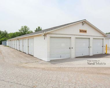 Storage Units for Rent available at 1508 Avenue Of The Cities, East Moline, IL 61244