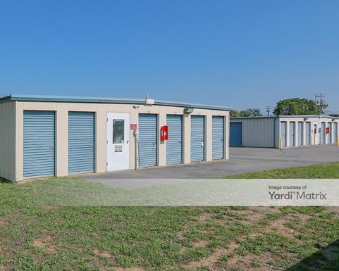 Source URL: https://cdnsc.rentcafe.com/dmslivecafe/3/1838132/1838132-1-5.jpg?width=-1&height=385&quality=80