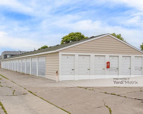 Source URL: https://cdnsc.rentcafe.com/dmslivecafe/3/1838133/1838133-1-2.jpg?width=-1&height=385&quality=80