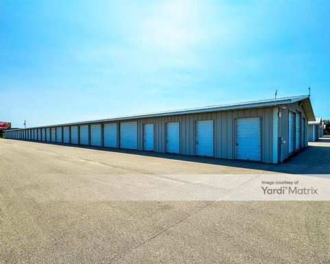 Source URL: https://cdnsc.rentcafe.com/dmslivecafe/3/1838135/1838135-1-4.jpg?width=-1&height=385&quality=80