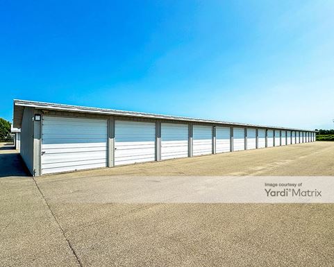 Source URL: https://cdnsc.rentcafe.com/dmslivecafe/3/1838135/1838135-1-5.jpg?width=-1&height=385&quality=80