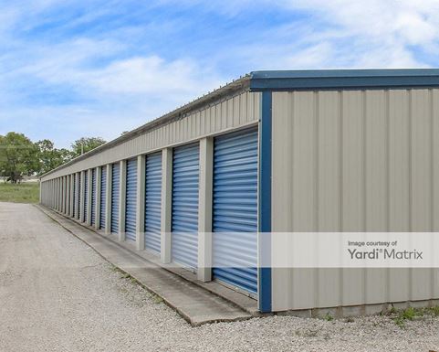 Source URL: https://cdnsc.rentcafe.com/dmslivecafe/3/1838150/1838150-1-5.jpg?width=-1&height=385&quality=80