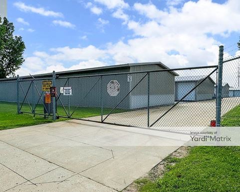 Source URL: https://cdnsc.rentcafe.com/dmslivecafe/3/1838196/1838196-1-1.jpg?width=-1&height=385&quality=80