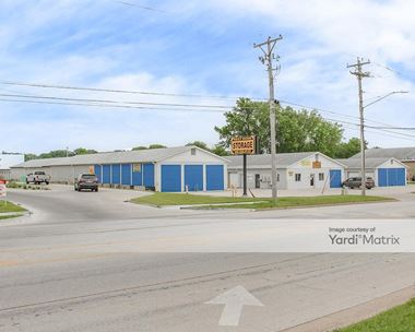 Storage Units for Rent available at 4212 Kennedy Drive, East Moline, IL 61244