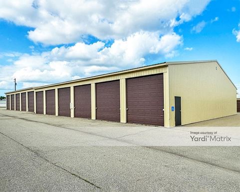 Source URL: https://cdnsc.rentcafe.com/dmslivecafe/3/1838221/1838221-1-6.jpg?width=-1&height=385&quality=80