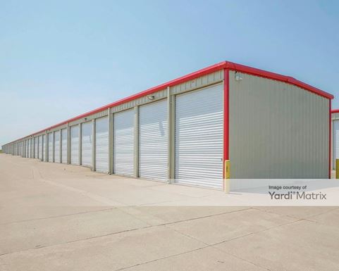 Source URL: https://cdnsc.rentcafe.com/dmslivecafe/3/1838226/1838226-1-4.jpg?width=-1&height=385&quality=80