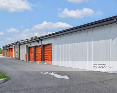 Source URL: https://cdnsc.rentcafe.com/dmslivecafe/3/1838231/1838231-1-4.jpg?width=-1&height=385&quality=80