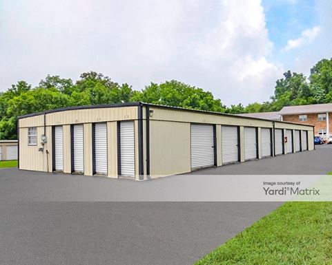 Source URL: https://cdnsc.rentcafe.com/dmslivecafe/3/1838239/1838239-1-5.jpg?width=-1&height=385&quality=80