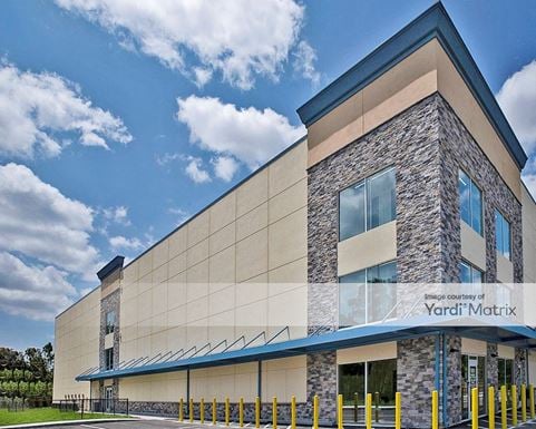 Source URL: https://cdnsc.rentcafe.com/dmslivecafe/3/1838254/1838254-1-2.jpg?width=-1&height=385&quality=80